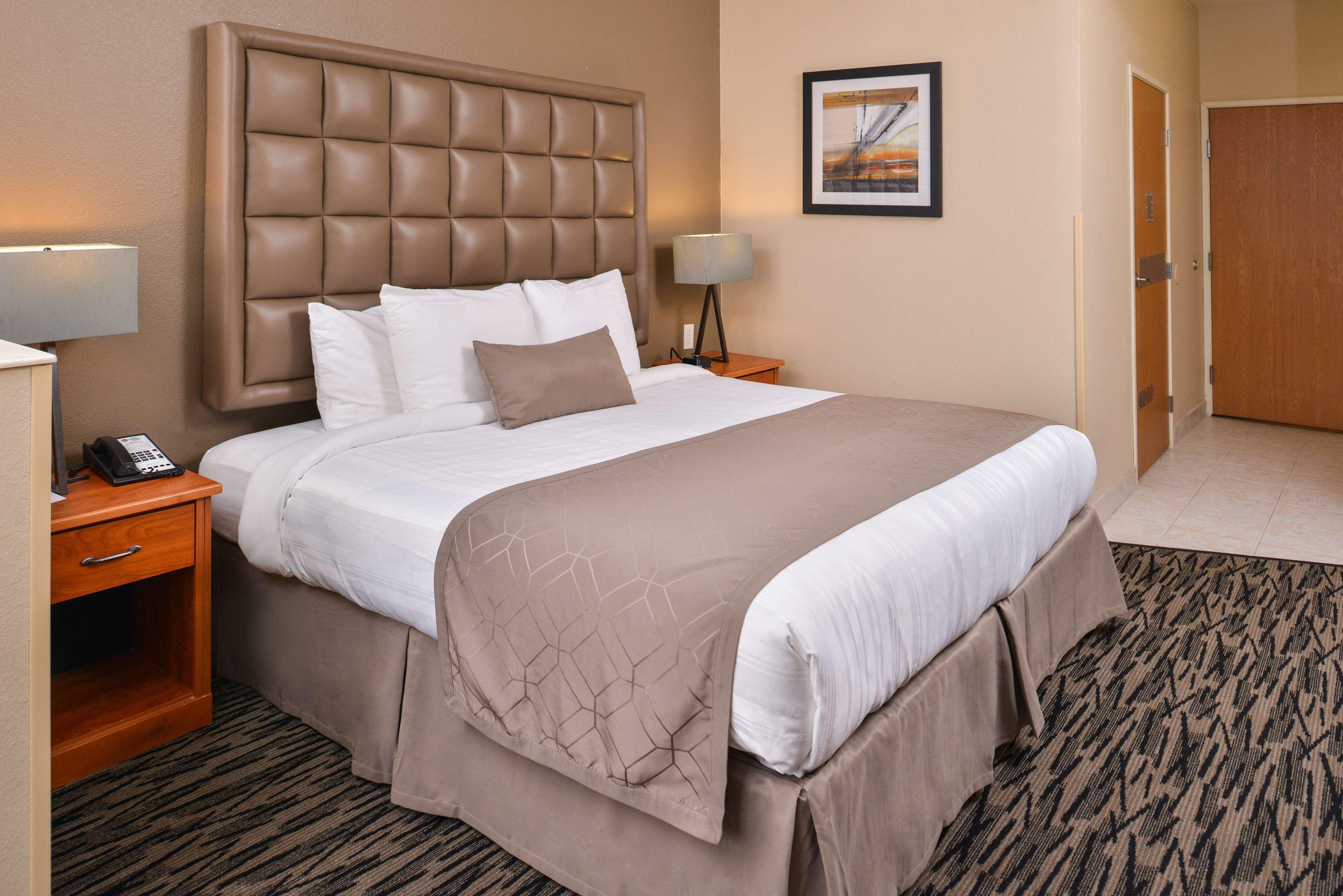 Best Western Plus Mountain View Auburn Inn Exterior photo