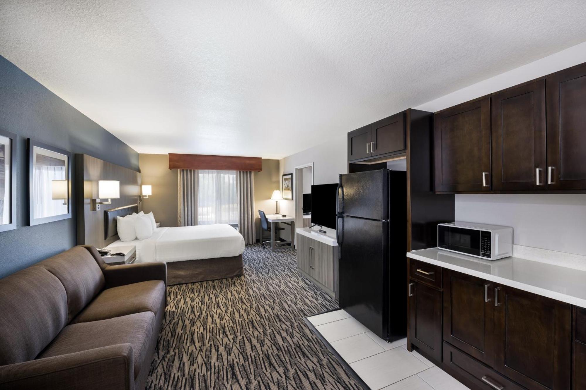 Best Western Plus Mountain View Auburn Inn Exterior photo